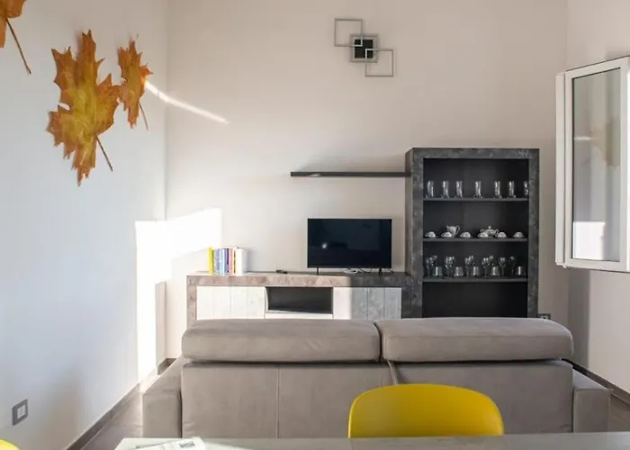 Fuoriporta Affitti Brevi - Casa Dei Salici 02 *